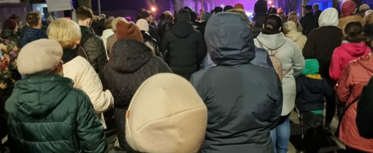 Droga Krzyżowa rozpoczynająca rekolekcje parafialne